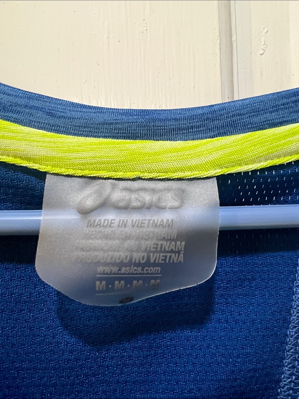 Asics Blue M PR LYTE Singlet Tank Top NWT medium - Picture 3 of 7